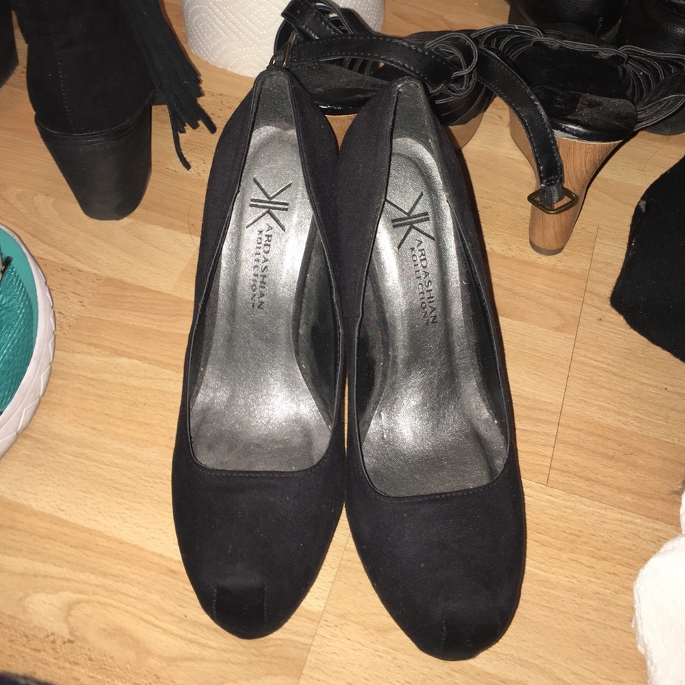 Kardashian black Heels